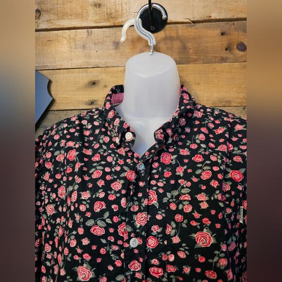 Dravus men’s black button down rose print Short Sleeve shirt Size M - Picture 3 of 12